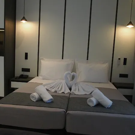 Oros Paradise Hotel *